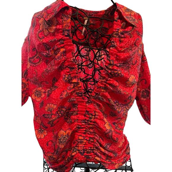 NWT Free People Top Women’s M Red Orange Floral Cropped Blouse Fall Colors - Picture 8 of 13